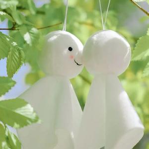 14学生光着露出奶头
