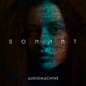 14学生光着露出奶头
